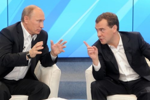 Медведевны яклап берничә сүз
