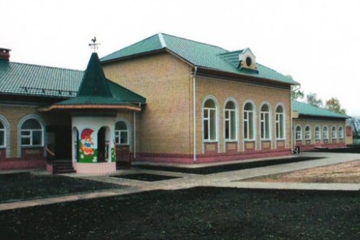 Авыл мәктәбе генә димәгез…