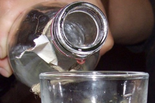 Каһәр суккан аракы…