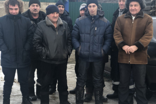 «Биш ел инде акча түләми»