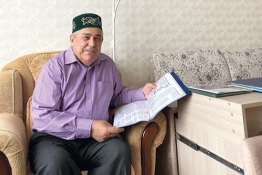«Иртәгәге көнгә ышаныч юк. Шуны газета битеннән эзлим»