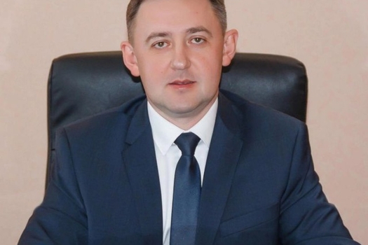 Рәхмәтләребез чиксез сезгә, Ленар абый