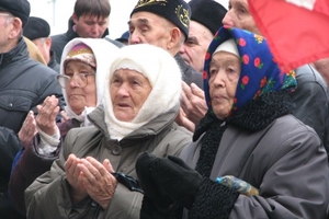 «Кем арбасына утырсаң…»