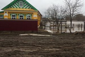 «Утырабыз суга карап, ташу бетәр көнне санап»